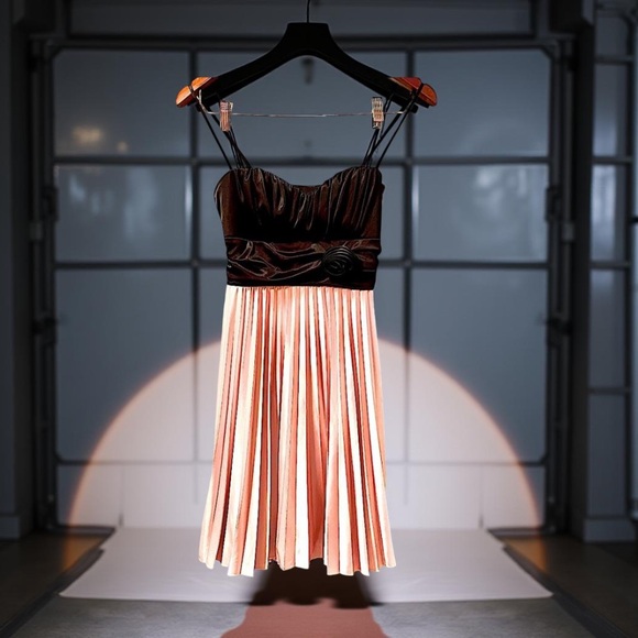 Speechless Spaghetti strap black and pastel pink satin pleated Small - Picture 12 of 12